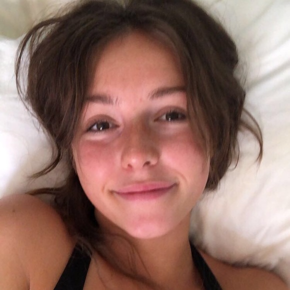 Meet your Posher, Lizzy - Picture 1 of 1